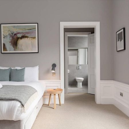Joivy Spacious And Bright 1Bed Apt, Short Walk From Princes Street Edinburgh Ngoại thất bức ảnh