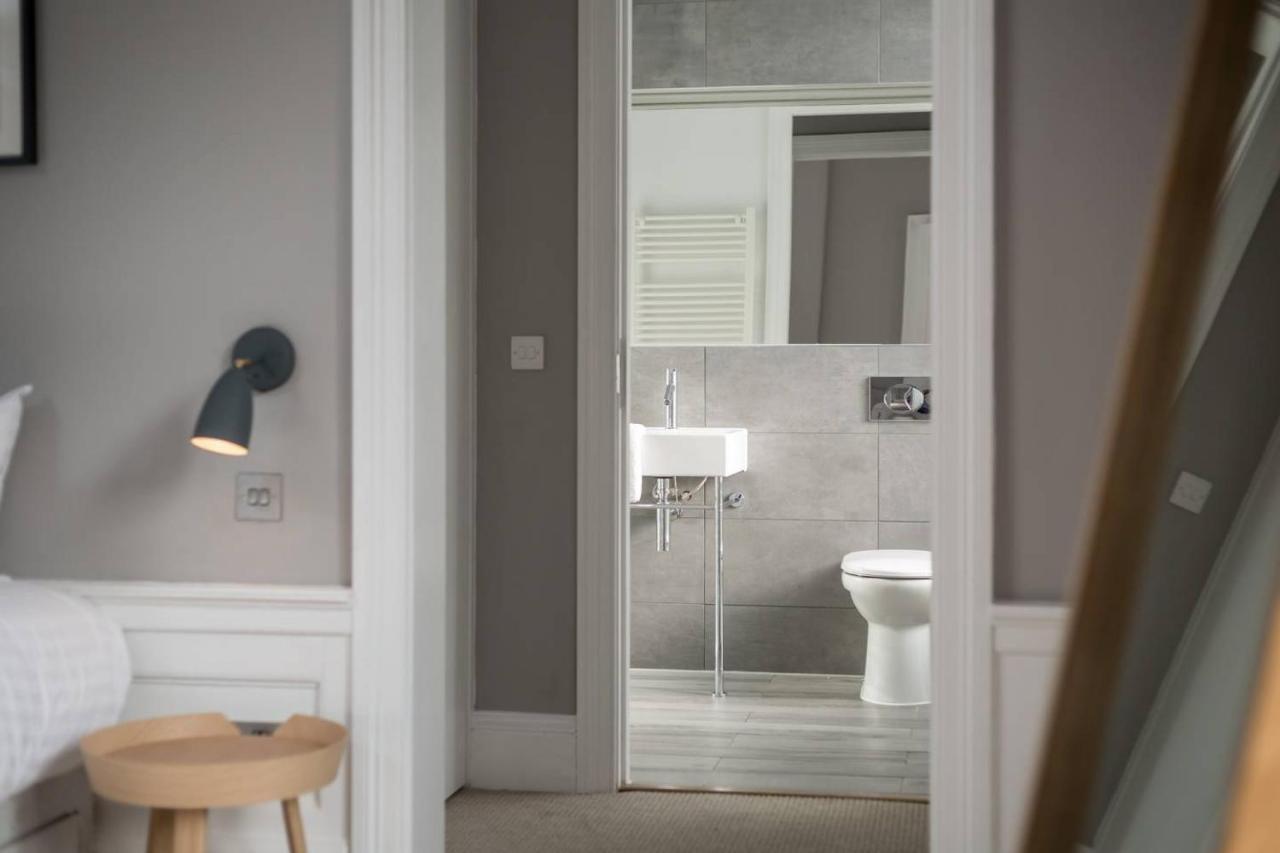 Joivy Spacious And Bright 1Bed Apt, Short Walk From Princes Street Edinburgh Ngoại thất bức ảnh
