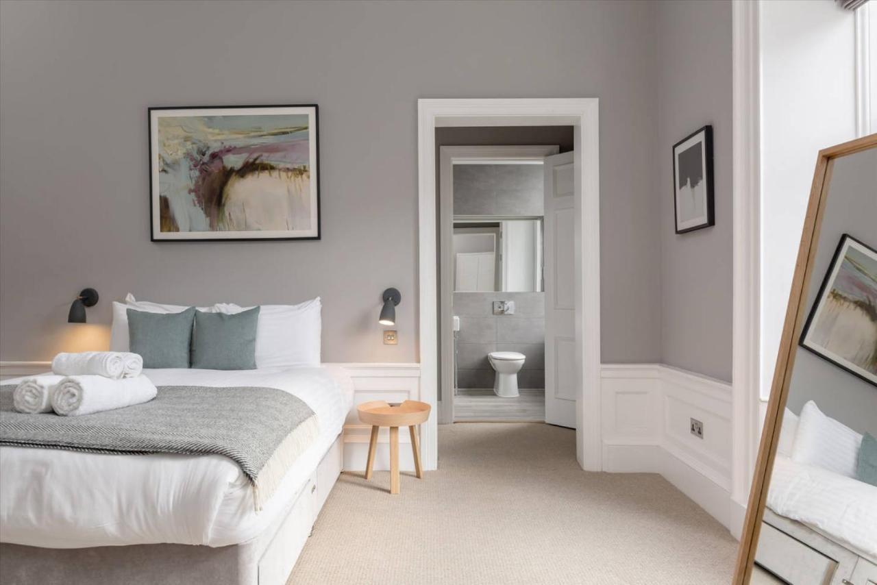 Joivy Spacious And Bright 1Bed Apt, Short Walk From Princes Street Edinburgh Ngoại thất bức ảnh