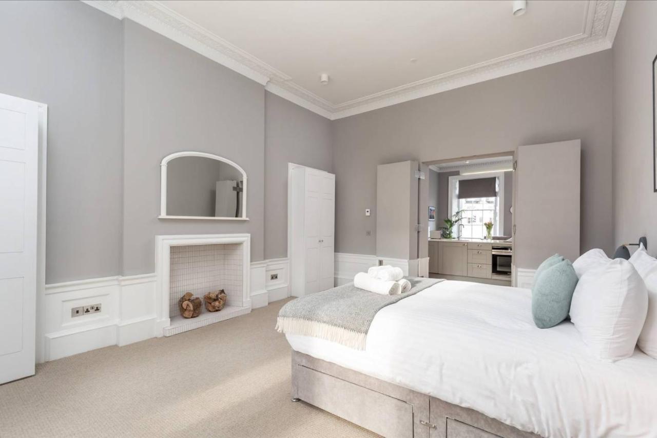 Joivy Spacious And Bright 1Bed Apt, Short Walk From Princes Street Edinburgh Ngoại thất bức ảnh