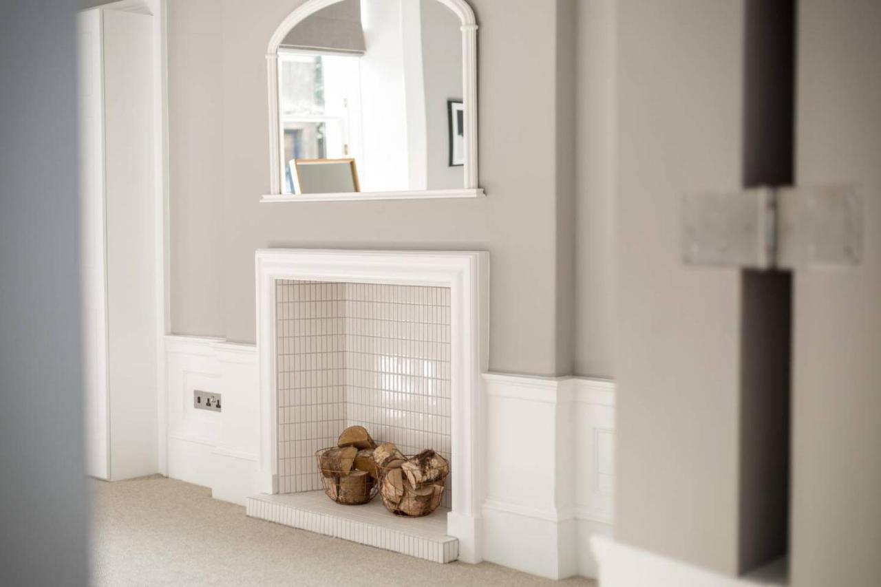 Joivy Spacious And Bright 1Bed Apt, Short Walk From Princes Street Edinburgh Ngoại thất bức ảnh